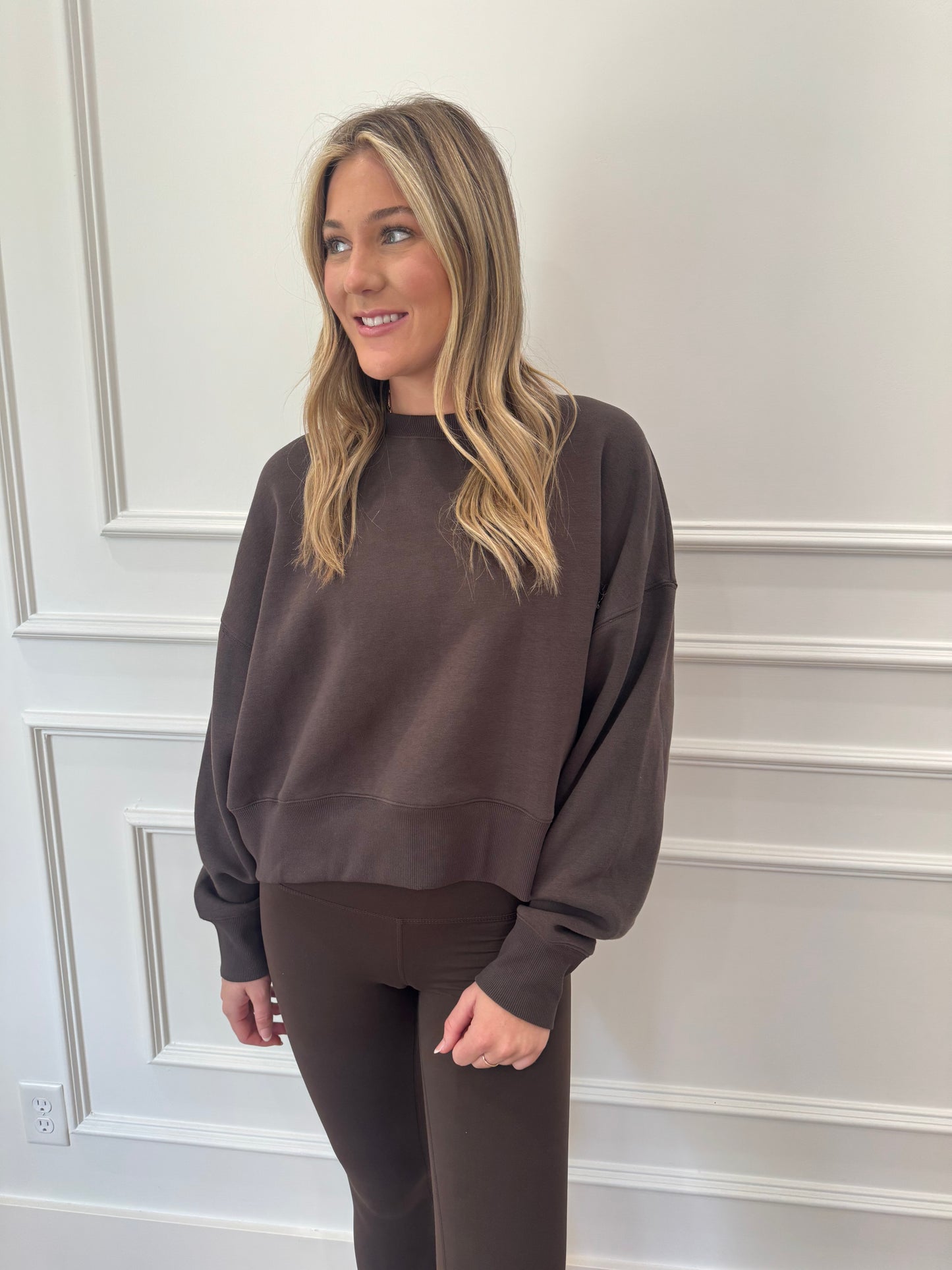 On Repeat Pullover - Brown