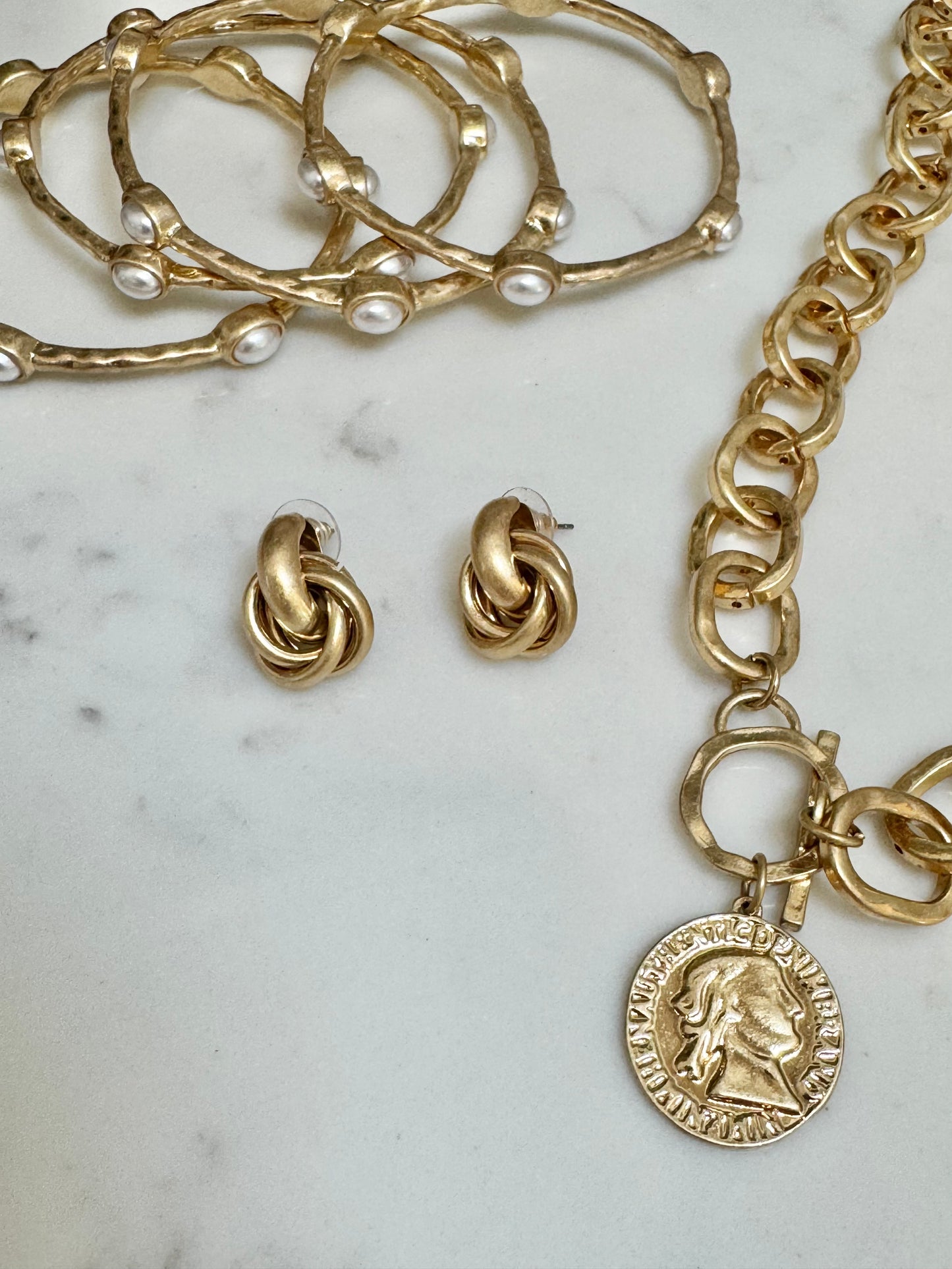 Small Gold Interlinked Earrings
