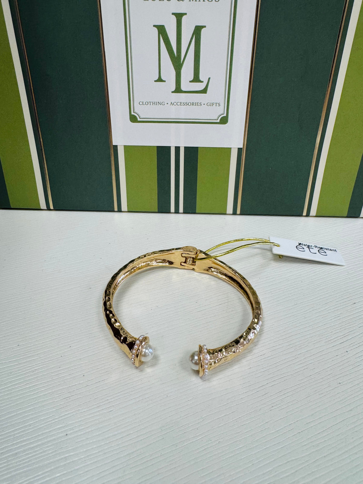 Gold/Pearl Cuff