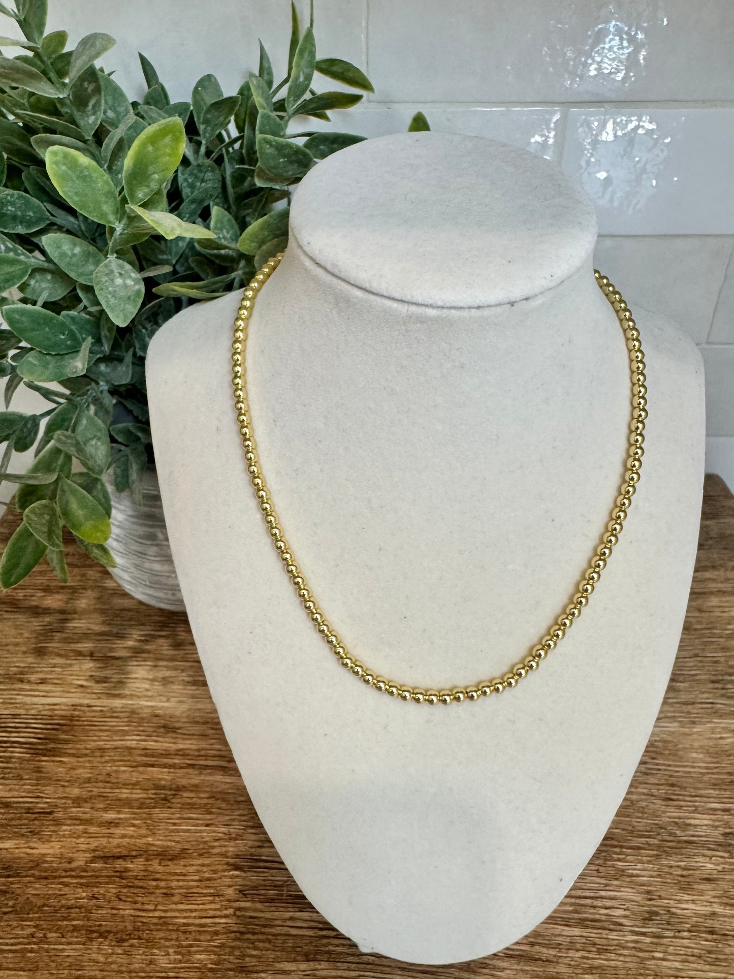 Medium Beaded Necklace