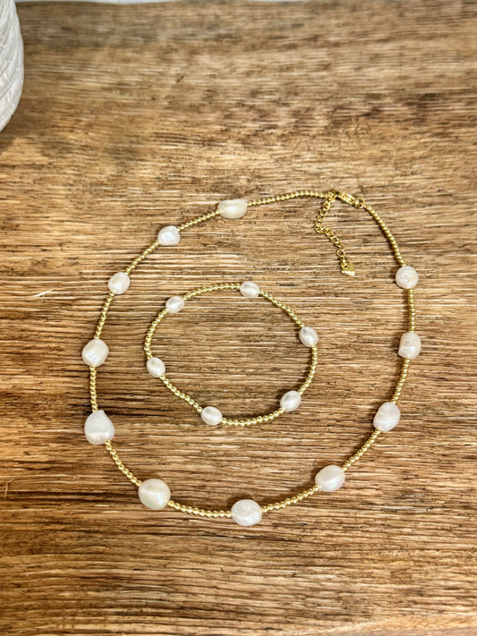 Pearl Chain Bracelet