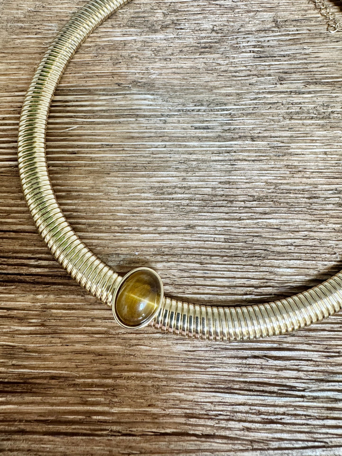 Gold Coil Amber Pendant Necklace